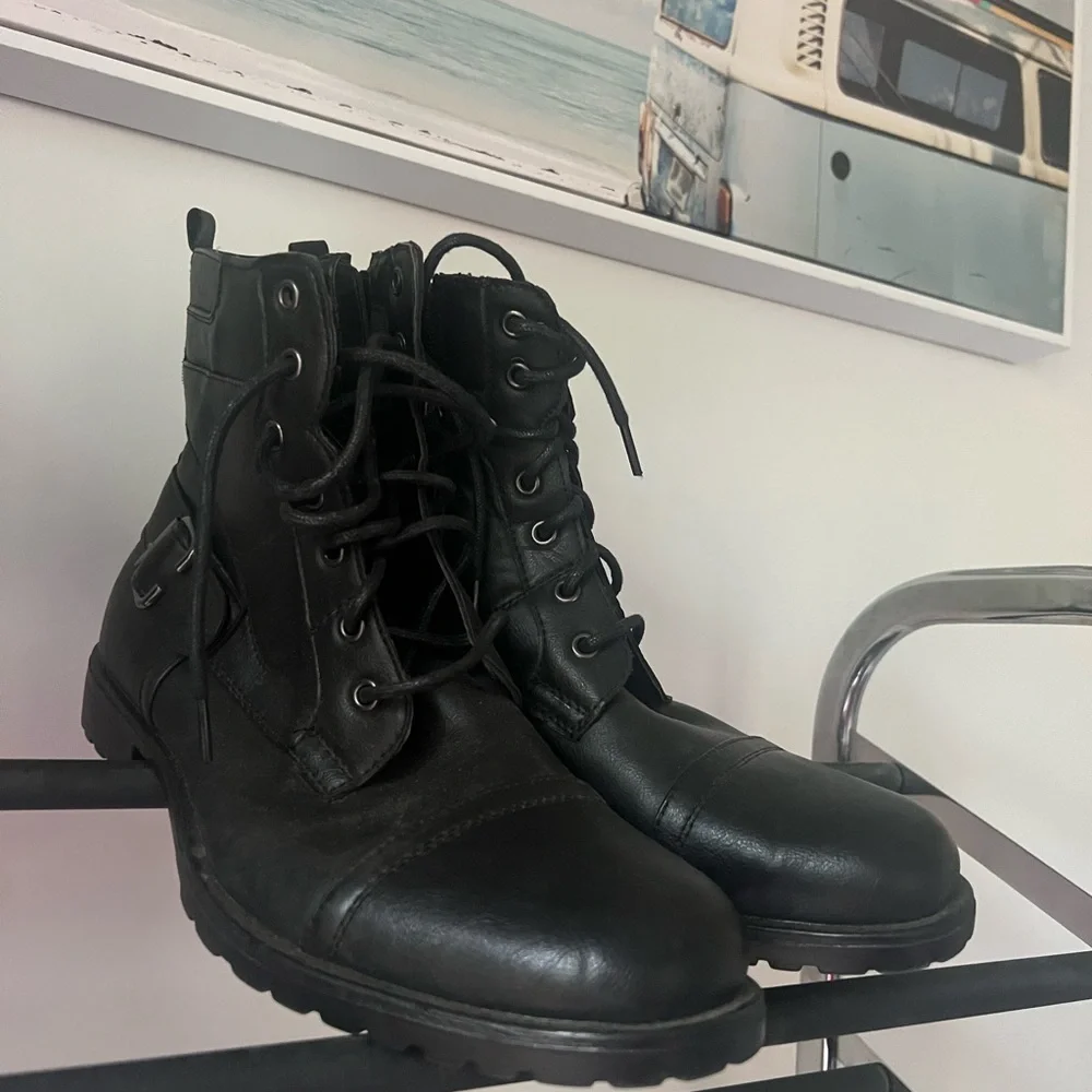 Nevada combat boots leather lace up winter fall moto biker black silver classy